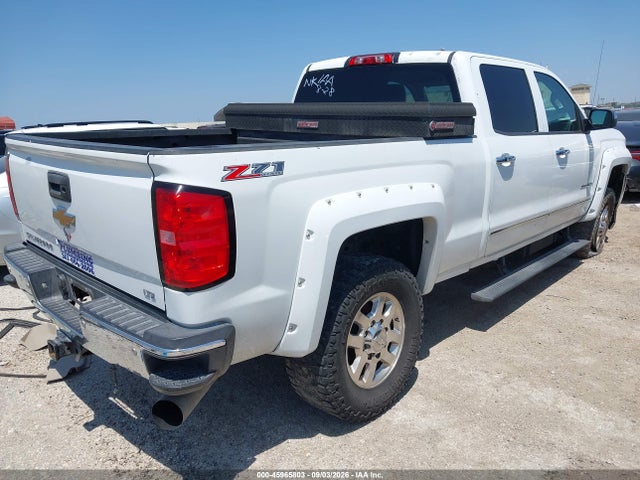 2015 Chevrolet Silverado 2500hd Ltz მანქანა იყიდება აუქციონზე, vin: 1GC1KWE8XFF135198, აუქციონის ნომერი: 45965803