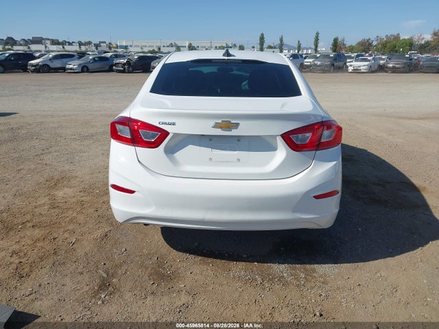 Продажа на аукционе авто 2018 Chevrolet Cruze Ls Auto, vin: 1G1BC5SM6J7220984, номер лота: 45965814