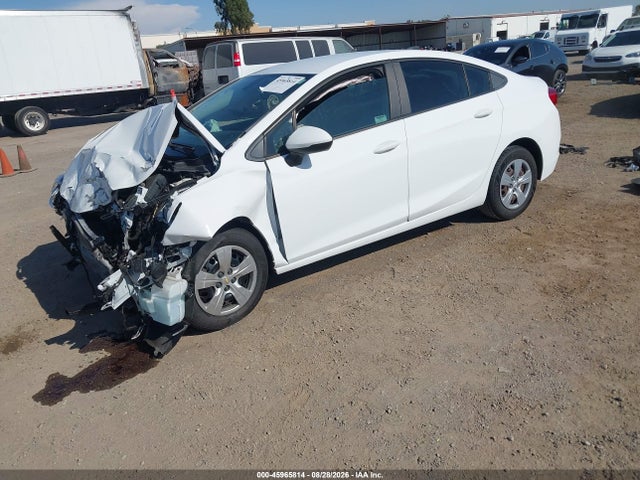 Продажа на аукционе авто 2018 Chevrolet Cruze Ls Auto, vin: 1G1BC5SM6J7220984, номер лота: 45965814