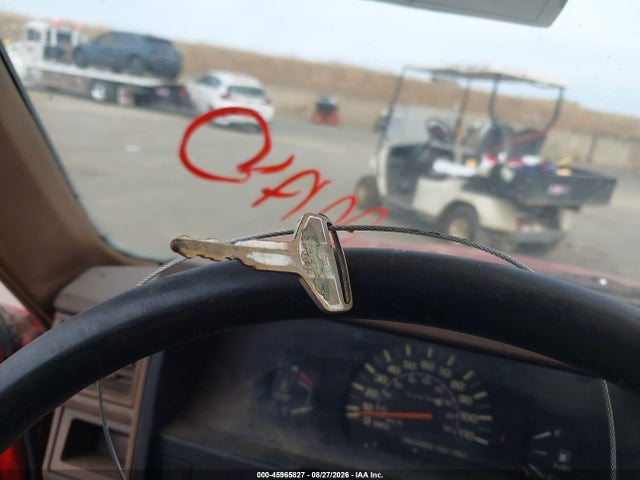45965827 :رقم المزاد ، JT4RN55E2G0175533 vin ، 1986 Toyota Pickup 1 Ton Long Bed Rn55 مزاد بيع