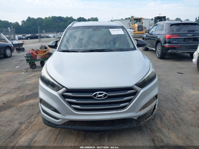 Продаж на аукціоні авто 2017 Hyundai Tucson Se, vin: KM8J3CA45HU314614, номер лоту: 45965829