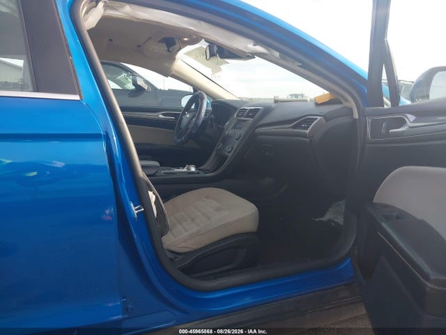45965868 :رقم المزاد ، 3FA6P0G79LR200104 vin ، 2020 Ford Fusion S مزاد بيع