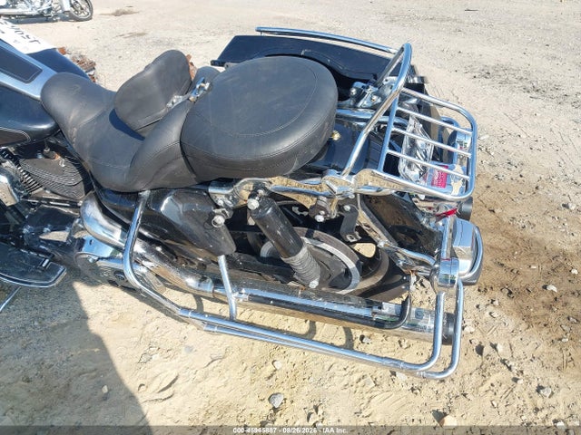 45965887 :رقم المزاد ، 1HD1FF4108Y639922 vin ، 2008 Harley-davidson Flht Classic مزاد بيع