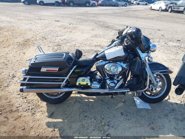 45965887 :رقم المزاد ، 1HD1FF4108Y639922 vin ، 2008 Harley-davidson Flht Classic مزاد بيع