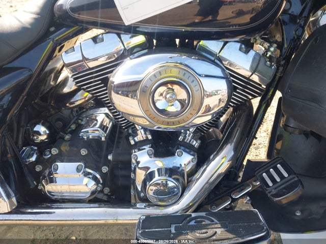 45965887 :رقم المزاد ، 1HD1FF4108Y639922 vin ، 2008 Harley-davidson Flht Classic مزاد بيع