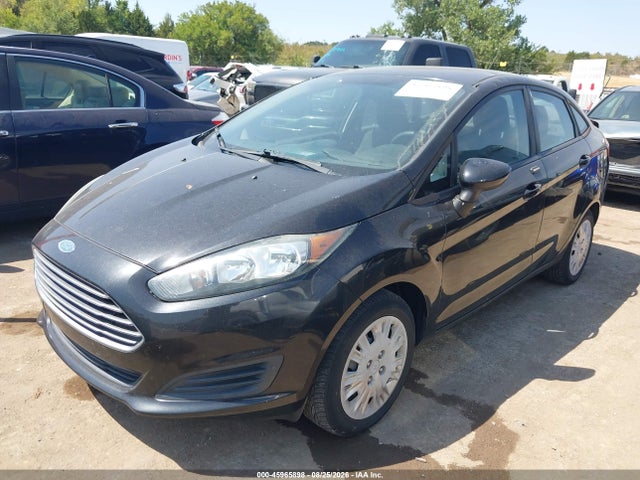 45965898 :رقم المزاد ، 3FADP4AJOEM132696 vin ، 2014 Ford Fiesta S مزاد بيع
