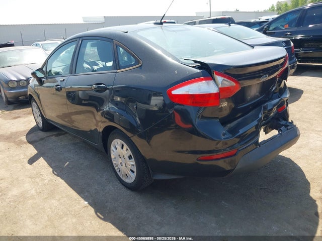 45965898 :رقم المزاد ، 3FADP4AJOEM132696 vin ، 2014 Ford Fiesta S مزاد بيع