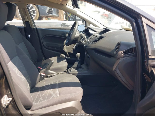 45965898 :رقم المزاد ، 3FADP4AJOEM132696 vin ، 2014 Ford Fiesta S مزاد بيع