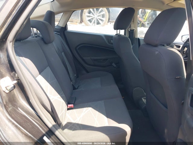 45965898 :رقم المزاد ، 3FADP4AJOEM132696 vin ، 2014 Ford Fiesta S مزاد بيع