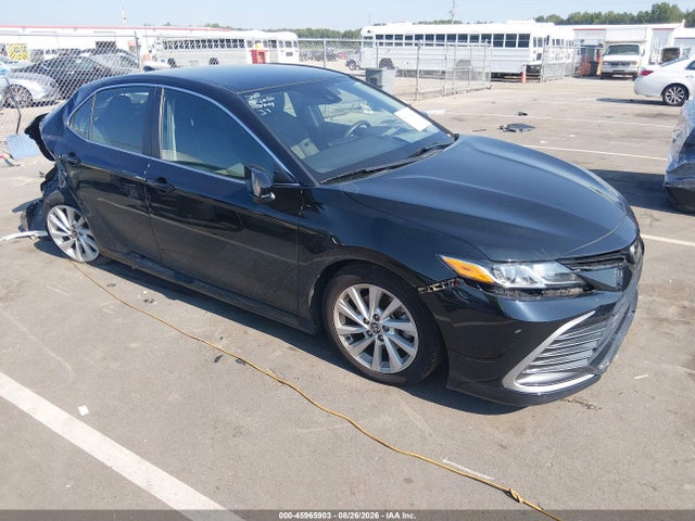 Продаж на аукціоні авто 2023 Toyota Camry Le, vin: 4T1C11AK7PU759615, номер лоту: 45965903