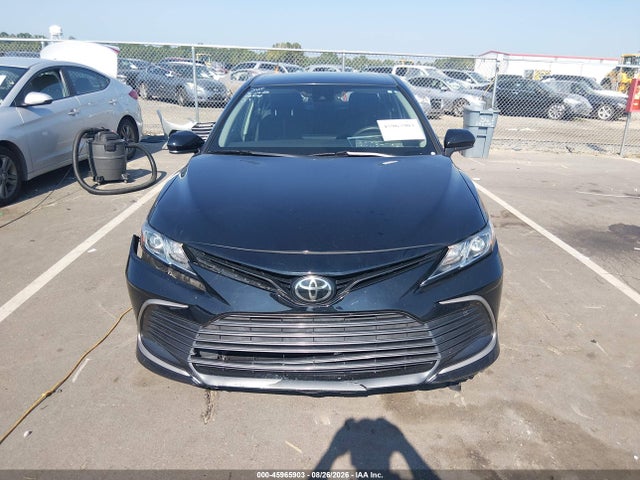 Продаж на аукціоні авто 2023 Toyota Camry Le, vin: 4T1C11AK7PU759615, номер лоту: 45965903