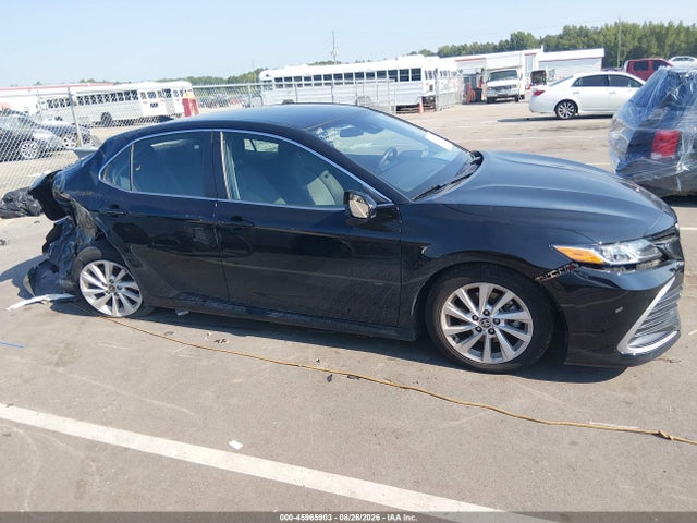 Продаж на аукціоні авто 2023 Toyota Camry Le, vin: 4T1C11AK7PU759615, номер лоту: 45965903