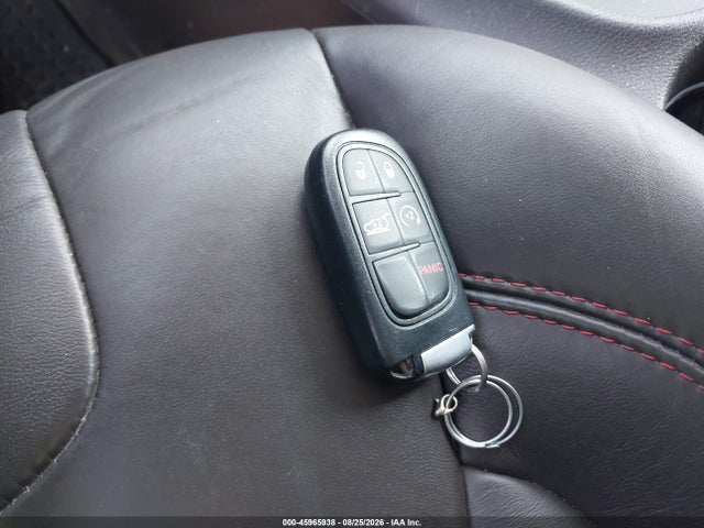 45965938 :رقم المزاد ، 1C4PJMBS1GW232437 vin ، 2016 Jeep Cherokee Trailhawk مزاد بيع