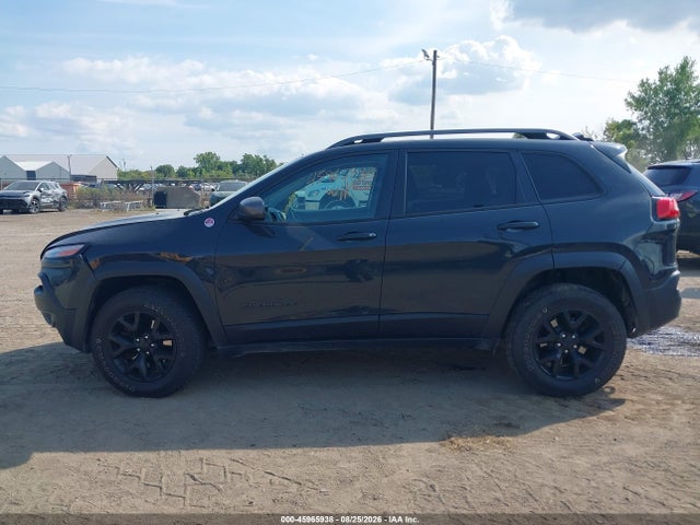 45965938 :رقم المزاد ، 1C4PJMBS1GW232437 vin ، 2016 Jeep Cherokee Trailhawk مزاد بيع