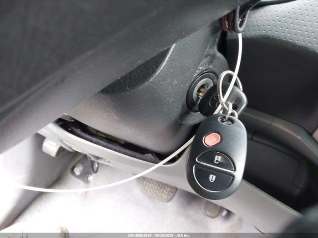 2011 Toyota Tacoma Base V6 მანქანა იყიდება აუქციონზე, vin: 3TMLU4EN3BM065700, აუქციონის ნომერი: 45965940