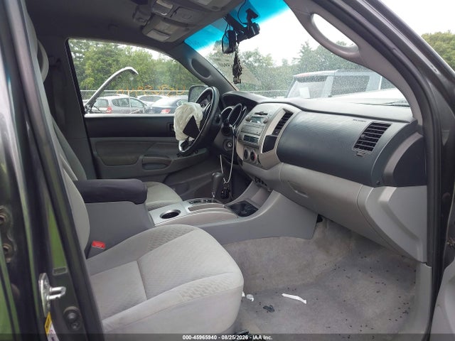 2011 Toyota Tacoma Base V6 მანქანა იყიდება აუქციონზე, vin: 3TMLU4EN3BM065700, აუქციონის ნომერი: 45965940