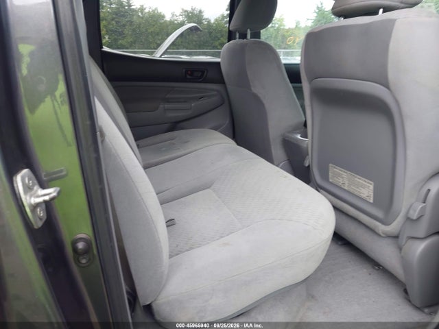 2011 Toyota Tacoma Base V6 მანქანა იყიდება აუქციონზე, vin: 3TMLU4EN3BM065700, აუქციონის ნომერი: 45965940
