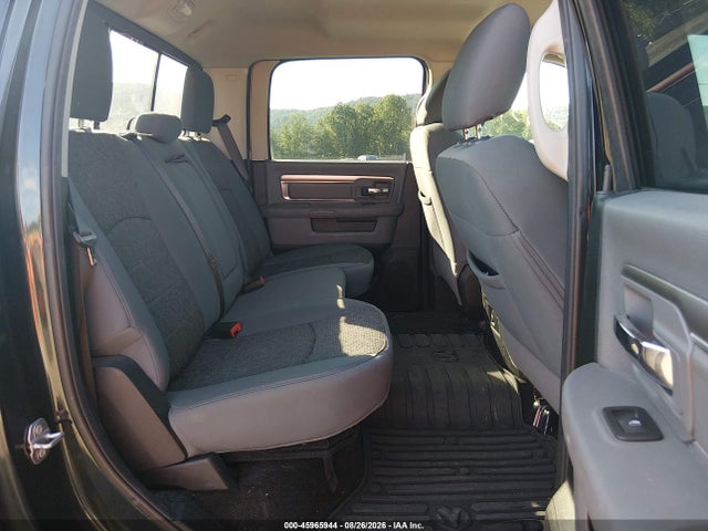 2018 Ram 1500 Big Horn  4x4 5'7 Box მანქანა იყიდება აუქციონზე, vin: 1C6RR7LG2JS140840, აუქციონის ნომერი: 45965944