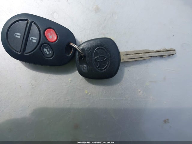45965961 :رقم المزاد ، 4T1CE38P46U593280 vin ، 2006 Toyota Camry Solara Se Sport مزاد بيع