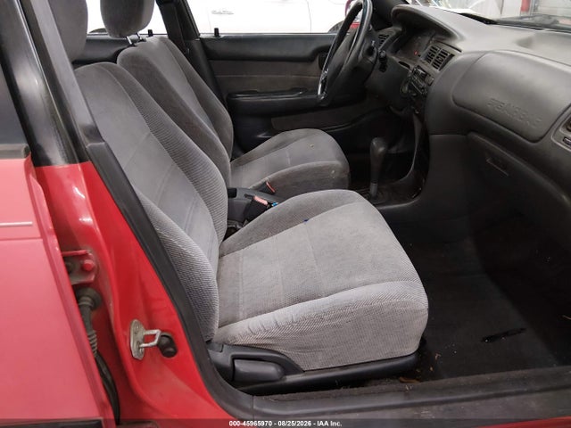 45965970 :رقم المزاد ، 1NXBB02E9TZ375678 vin ، 1996 Toyota Corolla Dx مزاد بيع