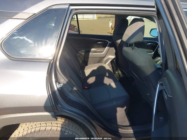 2T3P1RFV0RW420949 Toyota Rav4 Xle