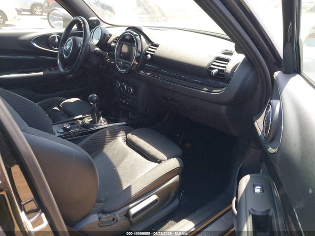 Mini Clubman Cooper 2016 WMWLN5C5XG2B35259 Image 5