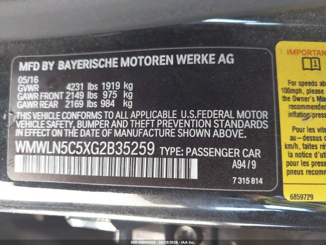 Mini Clubman Cooper 2016 WMWLN5C5XG2B35259 Image 9