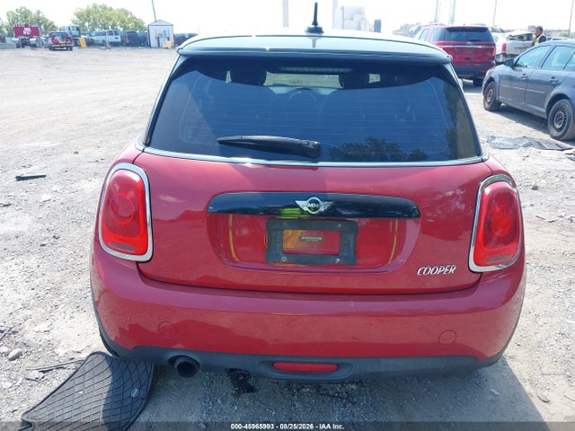 Продаж на аукціоні авто 2017 Mini Hardtop Cooper, vin: WMWXP5C52H3C63552, номер лоту: 45965993