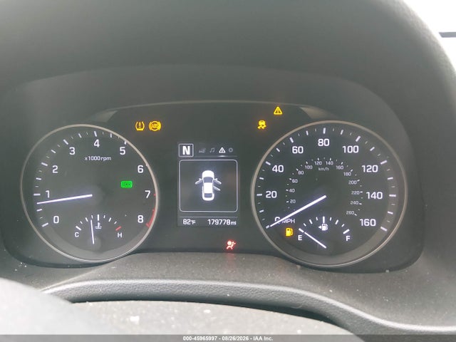 Продаж на аукціоні авто 2018 Hyundai Elantra Sel, vin: 5NPD84LFXJH390465, номер лоту: 45965997