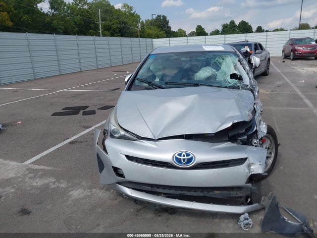 45965999 :رقم المزاد ، JTDKBRFU0G3020288 vin ، 2016 Toyota Prius Two مزاد بيع