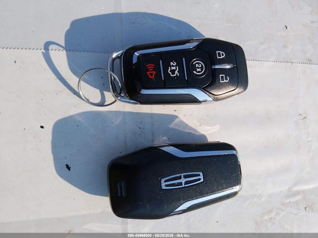 3LN6L2LU5GR631666 Lincoln MKZ HYBRID