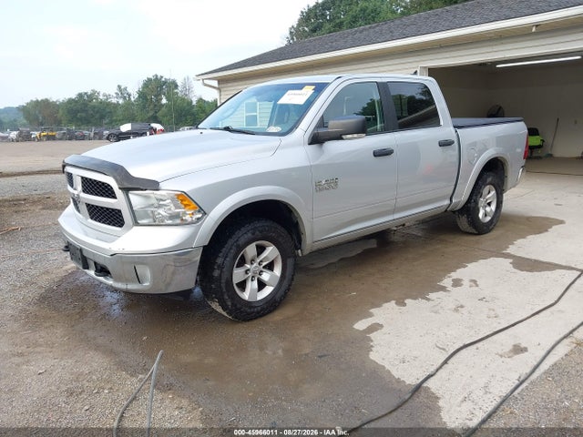 45966011 :رقم المزاد ، 1C6RR7LG1FS563903 vin ، 2015 Ram 1500 Outdoorsman مزاد بيع