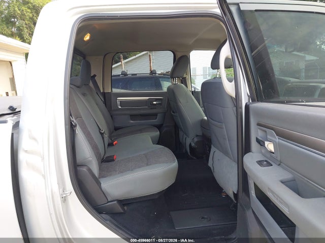 45966011 :رقم المزاد ، 1C6RR7LG1FS563903 vin ، 2015 Ram 1500 Outdoorsman مزاد بيع