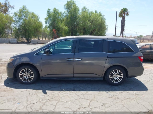 Auction sale of the 2012 Honda Odyssey Ex-l, vin: 5FNRL5H63CB126959, lot number: 45966020