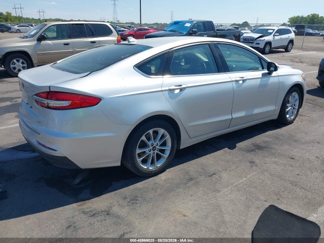 Auction sale of the 2019 Ford Fusion Se, vin: 3FA6P0H74KR271935, lot number: 45966025