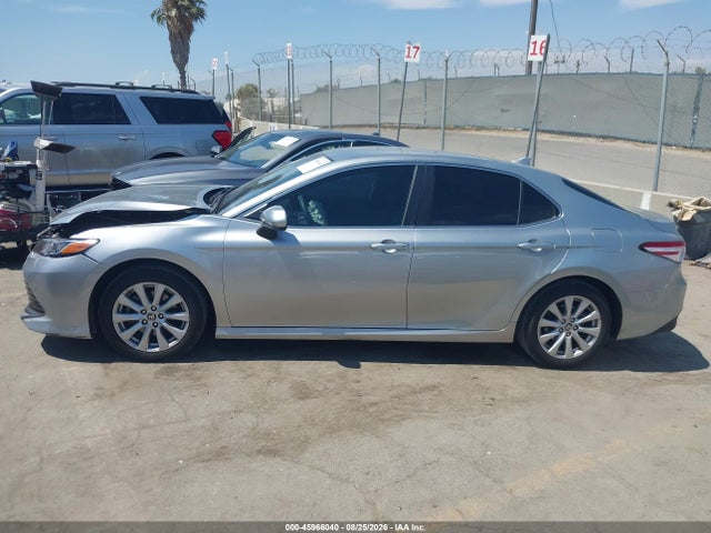 Toyota CAMRY LE 2020 4T1C11AK6LU973733 Image 14