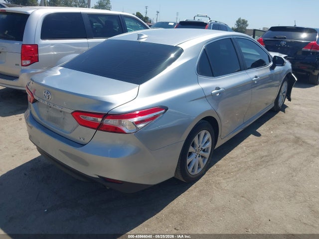 Toyota CAMRY LE 2020 4T1C11AK6LU973733 Image 4