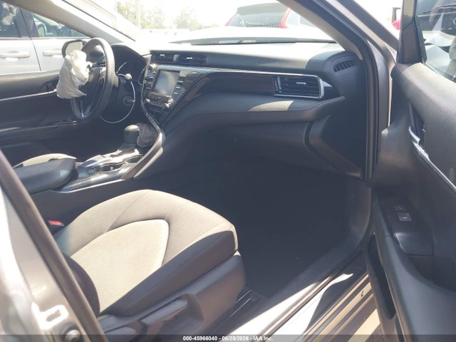 Toyota CAMRY LE 2020 4T1C11AK6LU973733 Image 5