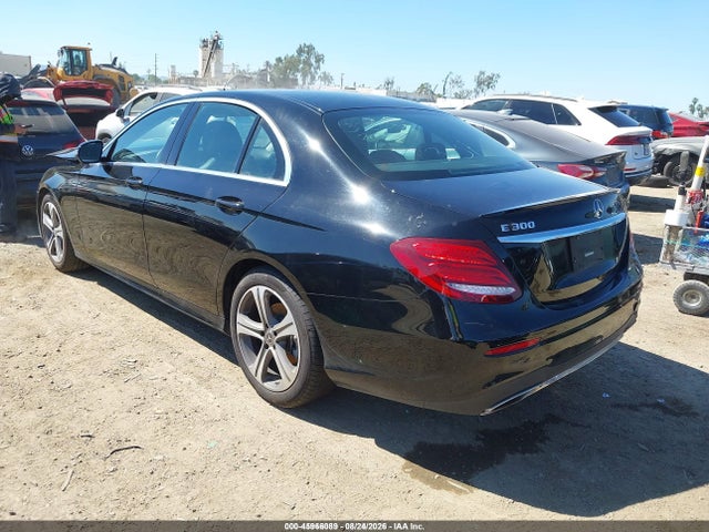 Продажа на аукционе авто 2019 Mercedes-benz E 300, vin: WDDZF4JB5KA678940, номер лота: 45966089