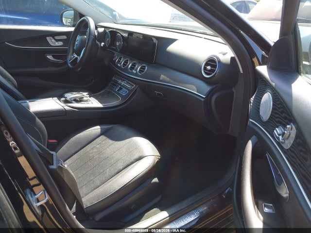 Продажа на аукционе авто 2019 Mercedes-benz E 300, vin: WDDZF4JB5KA678940, номер лота: 45966089