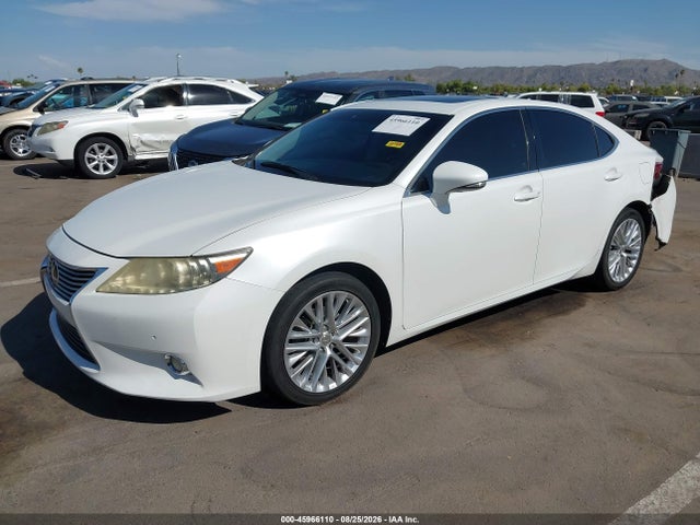 45966110 :رقم المزاد ، JTHBK1GG4D2045723 vin ، 2013 Lexus Es 350 مزاد بيع