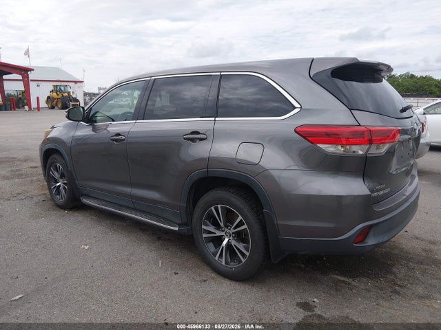 Toyota Highlander Le 2019 5TDZZRFH4KS299426 Image 15