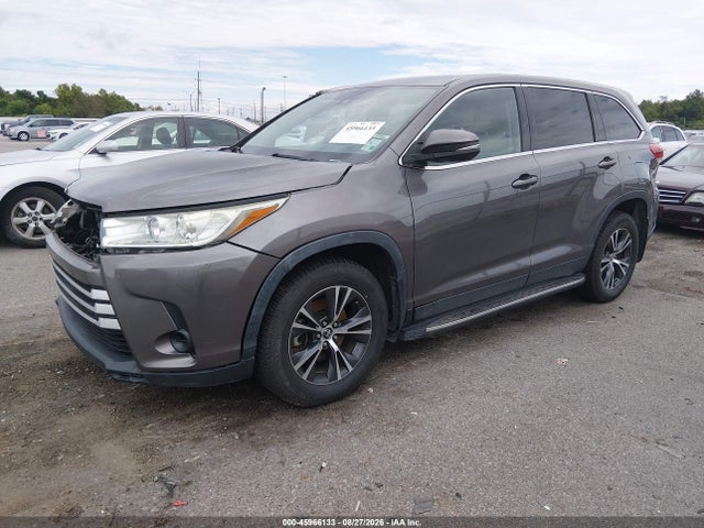 Toyota Highlander Le 2019 5TDZZRFH4KS299426 Image 2
