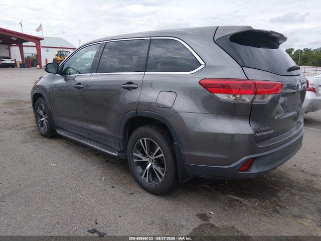 Toyota Highlander Le 2019 5TDZZRFH4KS299426 Image 3