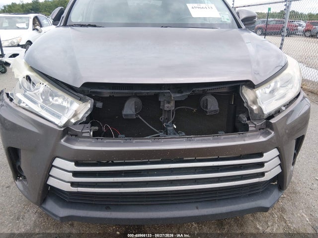 Toyota Highlander Le 2019 5TDZZRFH4KS299426 Image 6