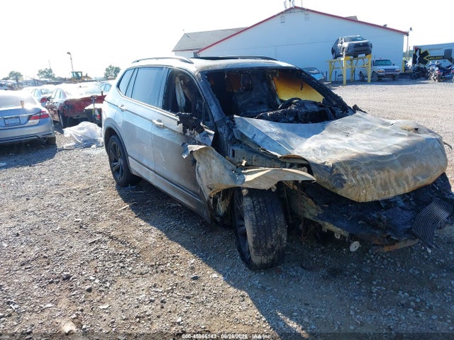 Aukcja sprzedaży 2024 Volkswagen Tiguan 2.0t Se R-line Black, vin: 3VV8B7AX0RM079098, numer aukcji: 45966143