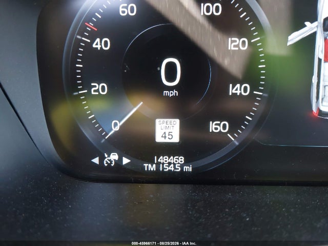 2018 Volvo Xc90 T6 Momentum მანქანა იყიდება აუქციონზე, vin: YV4A22PK9J1387965, აუქციონის ნომერი: 45966171