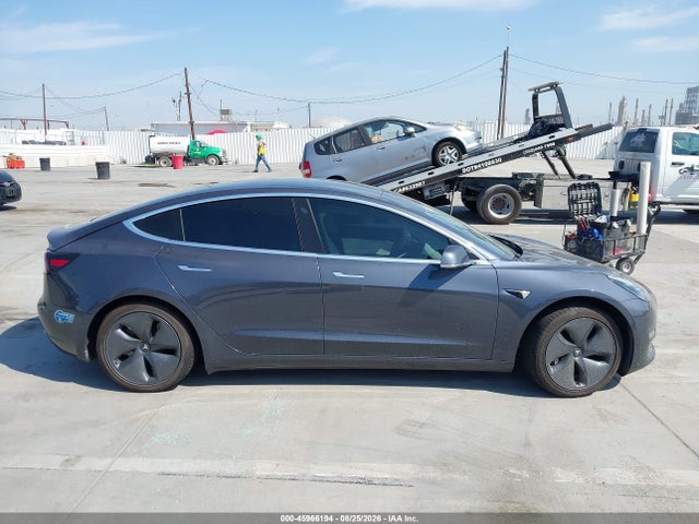 Tesla Model 3 Long Range Dual Motor All-wheel Drive 2020 5YJ3E1EB3LF801574 Image 12