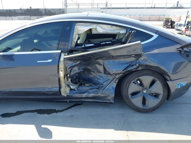 Tesla Model 3 Long Range Dual Motor All-wheel Drive 2020 5YJ3E1EB3LF801574 Image 6