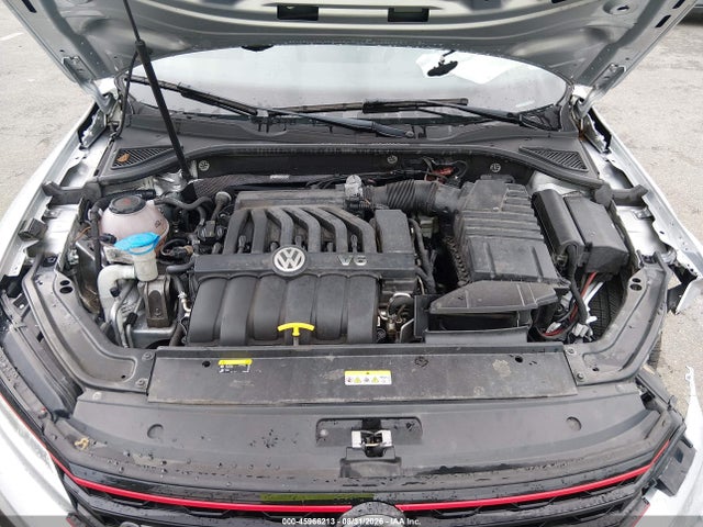 2018 Volkswagen Passat 3.6l V6 Gt მანქანა იყიდება აუქციონზე, vin: 1VWJM7A37JC051924, აუქციონის ნომერი: 45966213